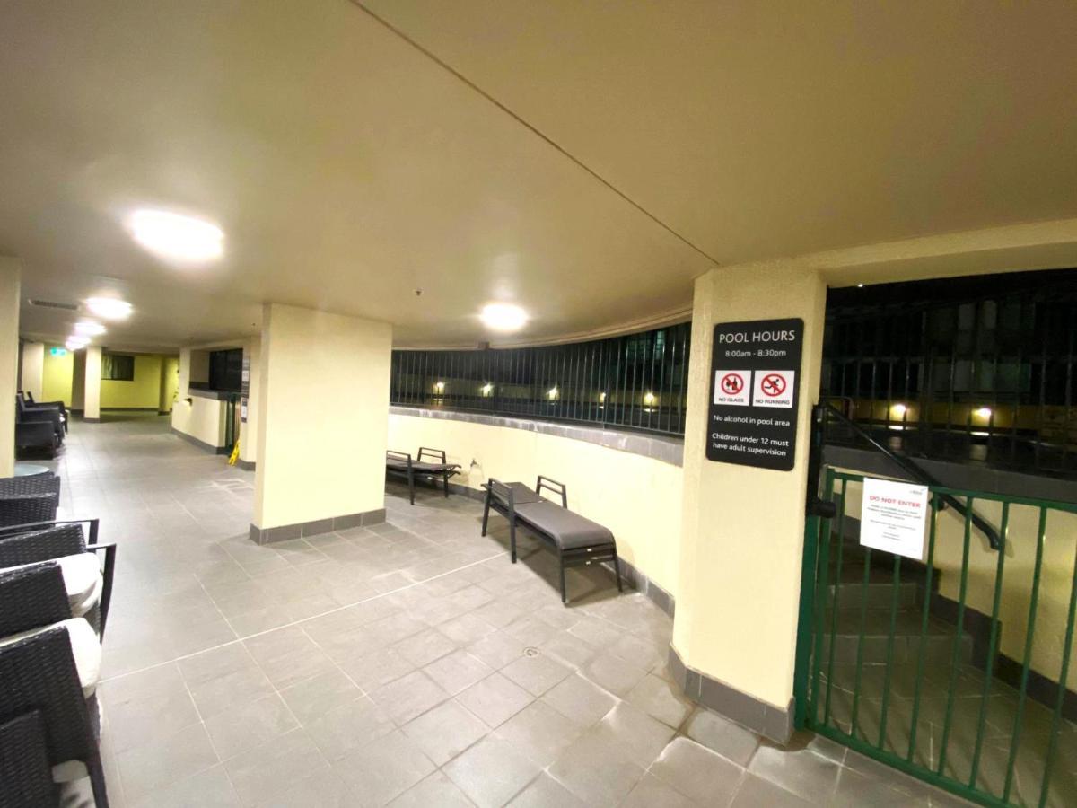 2 Bed 2 Bath Apartment In Braddon, Canberra - Pool, Gym And Free Parking Bagian luar foto